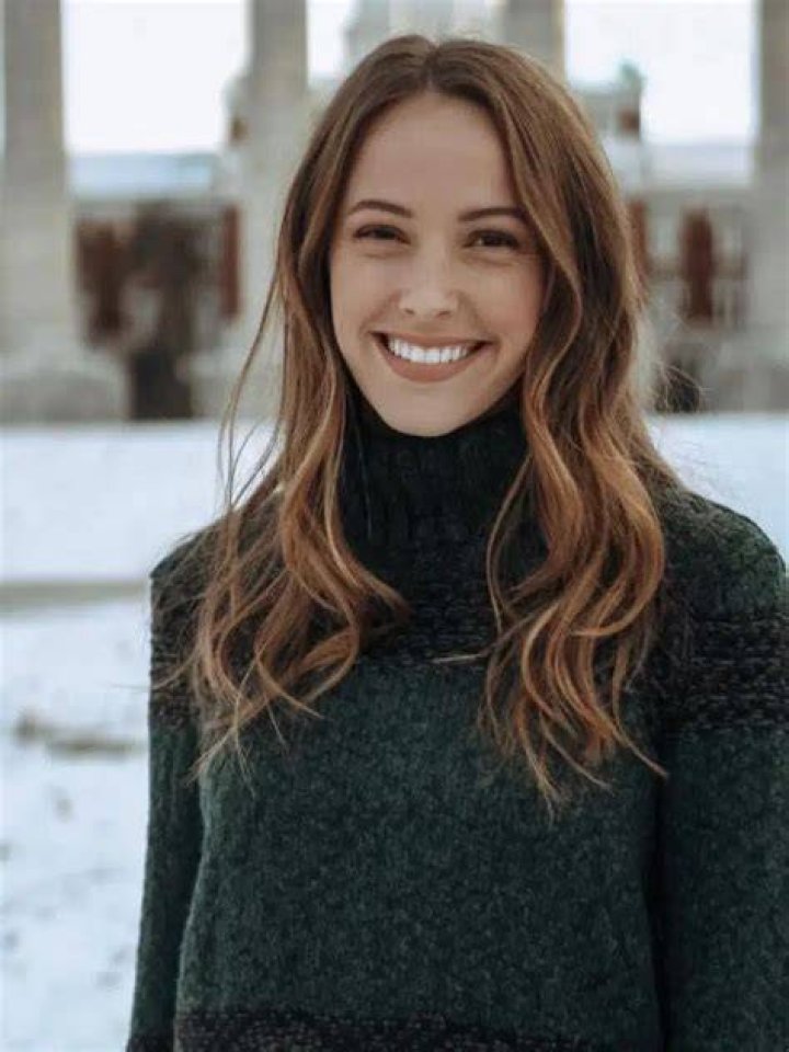 Emma Vigeland&rsquo;s Biography, age, height, husband, family, Wiki Celeb Jam