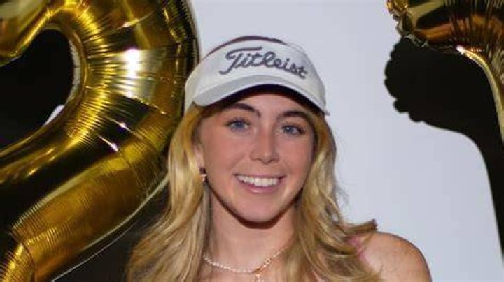 Grace Charis shows off sizzling body in skimpy bikini as fans tell golf influencer 'be still my